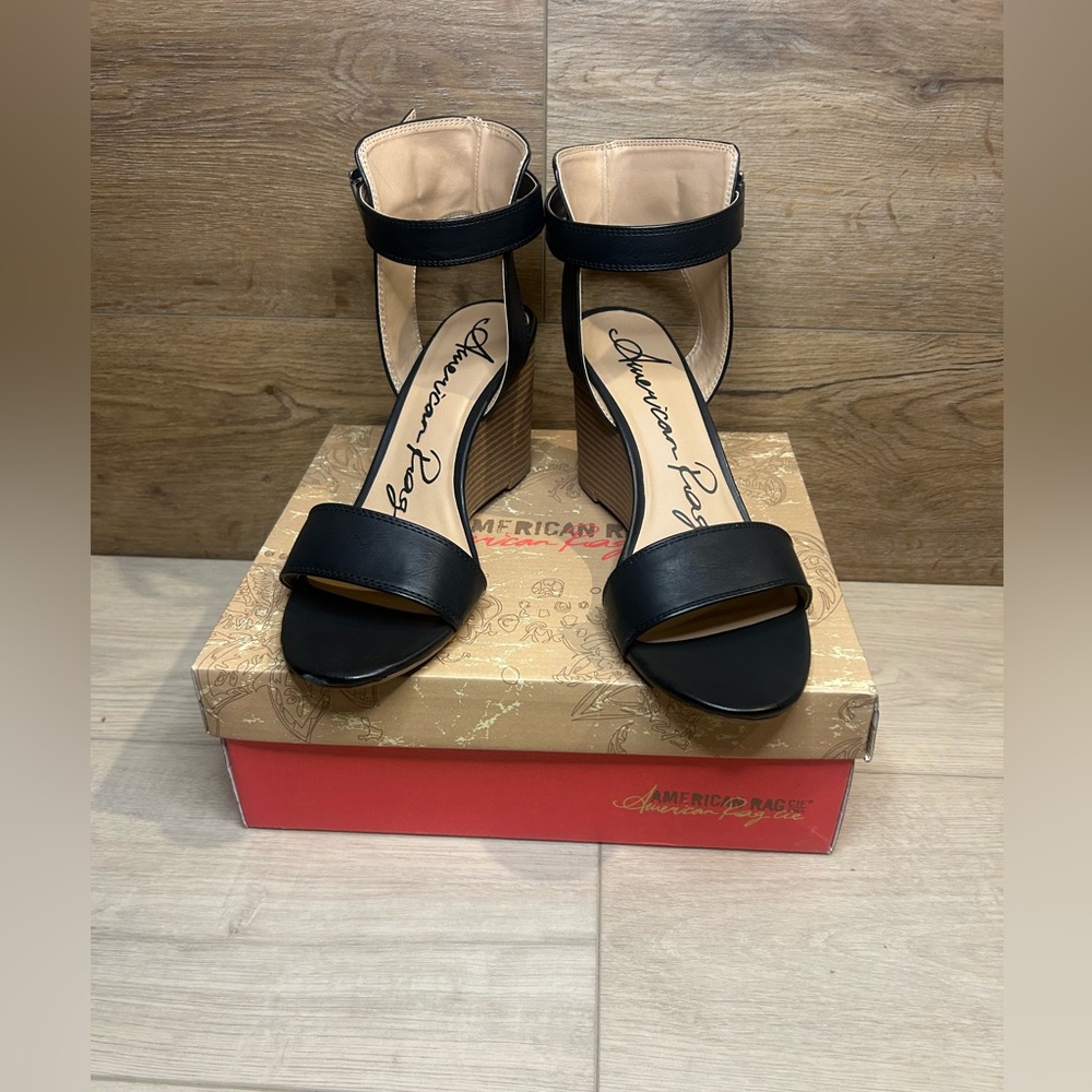 American Rag Aislinn Wedge Open Toe Casual Ankle Strap Sandals Black 9.5 M